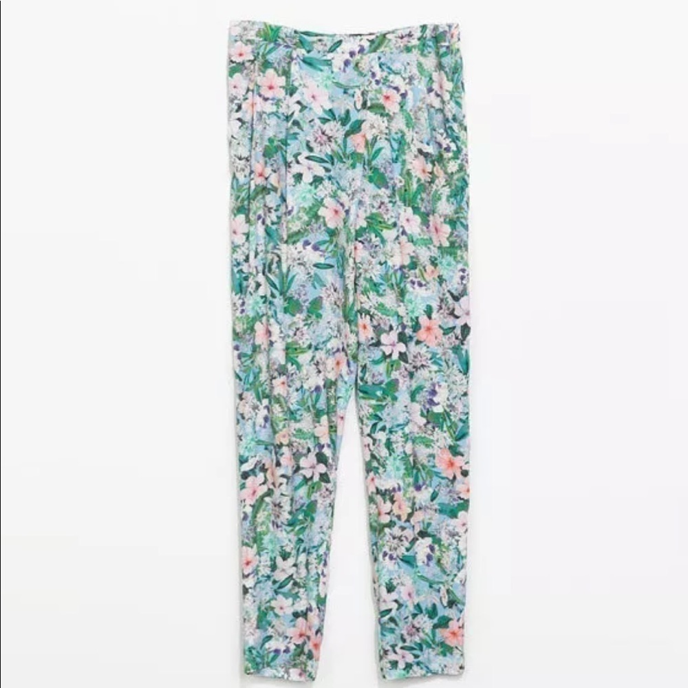 Zara Women's Floral Pleated Trousers Pants Size S - Picture 6 of 8
